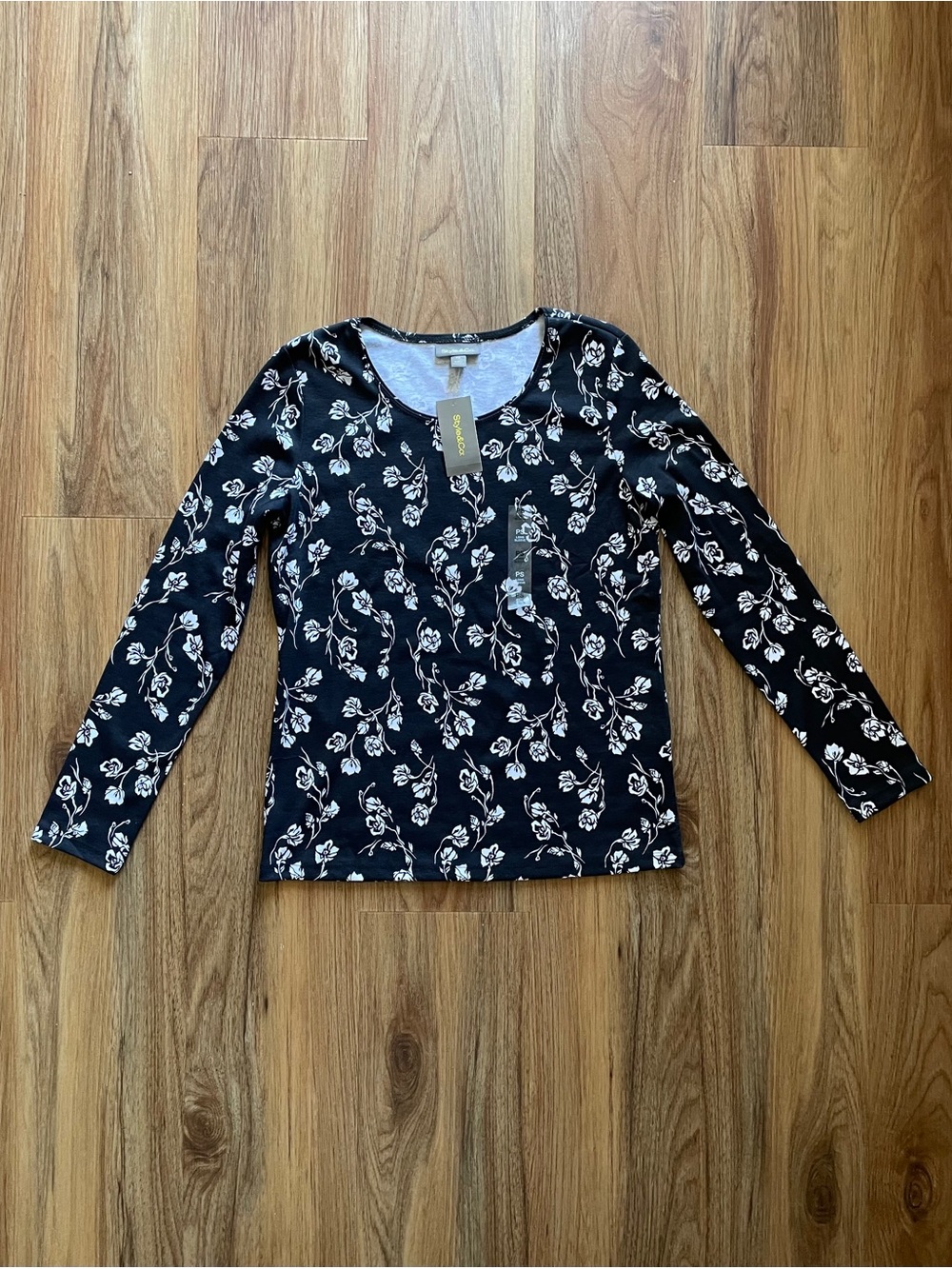 Style & Co. Black Long-Sleeve Crewneck Top with White Floral Print
